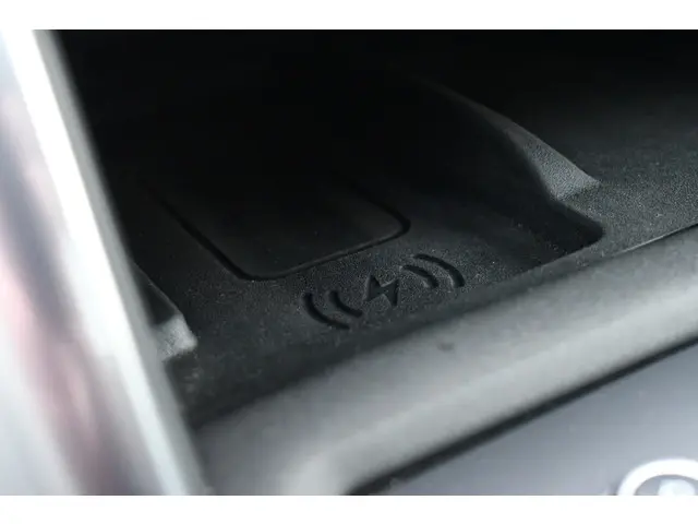 Land Rover Discovery 3.0 D300 HSE 2021 Diesel 30