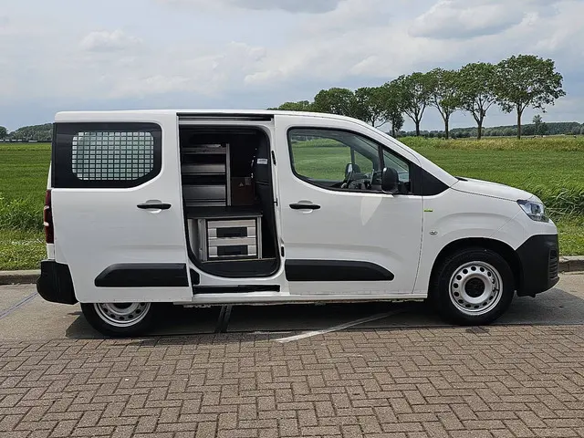 Citroën Berlingo 1.5 2020 Diesel 13