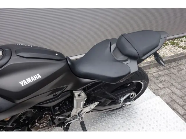Yamaha MT 07 ABS 2015 Benzine 22