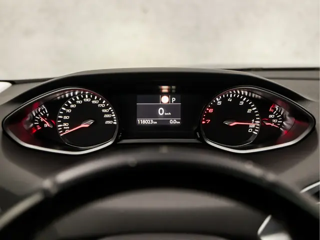 Peugeot 308 SW 1.2 PureTech Sport 2020 Benzine 21