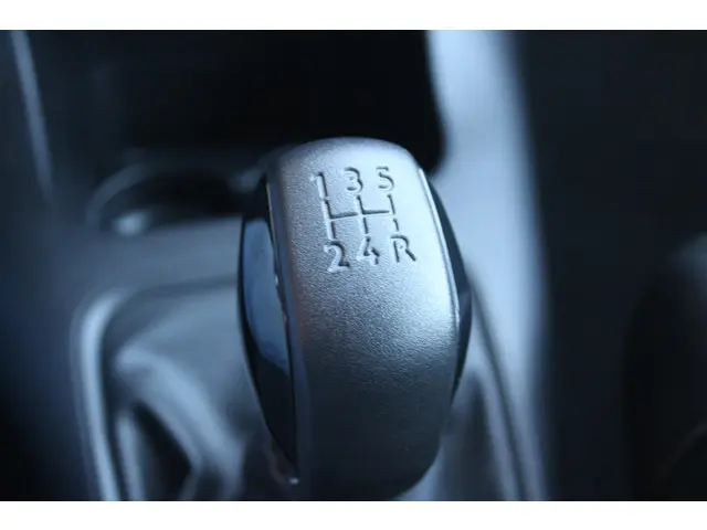 Citroën C3 1.2 PureTech S&S Feel Edition 2020 Benzine 18