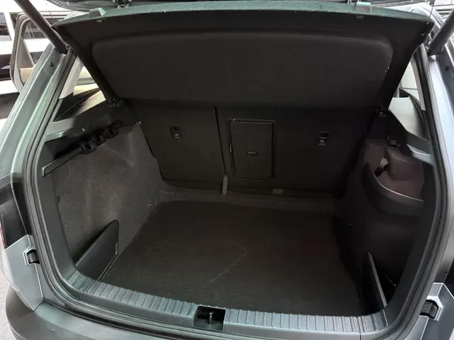 Škoda Karoq 1.0 TSI Business Edition 2021 Benzine 10