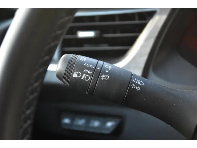 Renault Kangoo Family-Navi-hoge zit 2022 Benzine 10