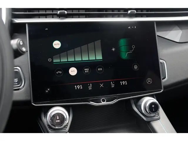 Lynk & Co 01 1.5 PHEV 2022 Hybride Benzine 27