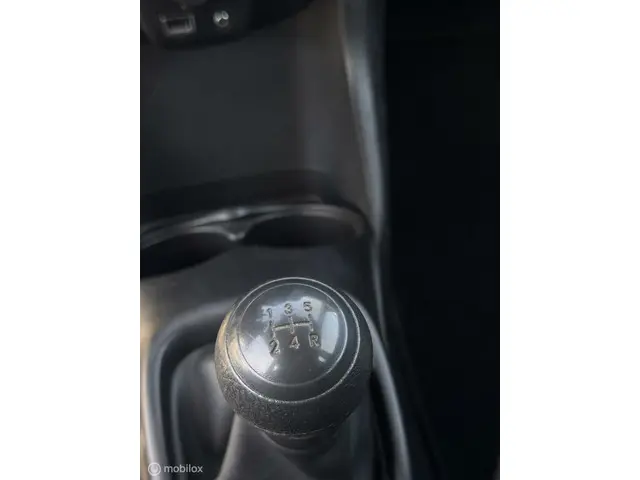 Peugeot 108 1.0 e-VTi Access 2018 Benzine 18