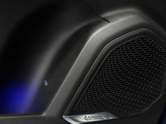 Lynk & Co 01 1.5 PHEV BlackLine 2023 Hybride Benzine 17