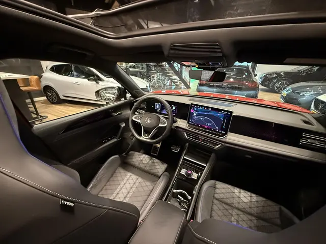 Volkswagen Tiguan 1.5 eTSI R-Line Edition 2024 Benzine 5