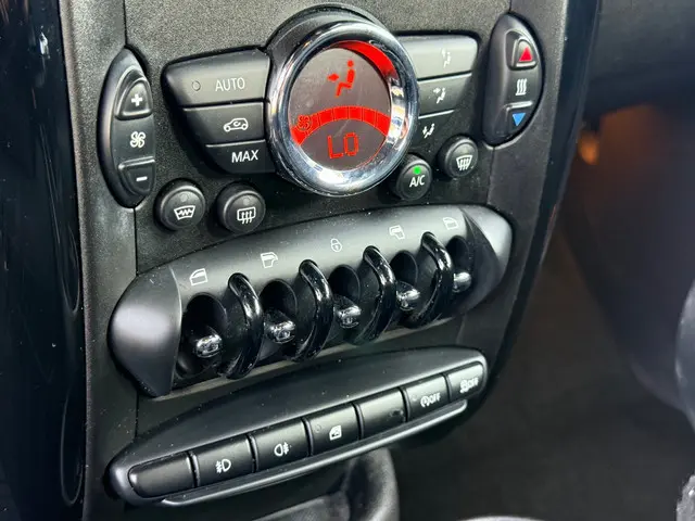 MINI Countryman Mini 1.6 Cooper One 2013 2013 Benzine 9