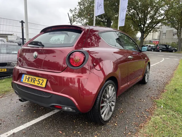 Alfa Romeo MiTo 1.3 JTDm ECO Distinctive 2013 Diesel 17