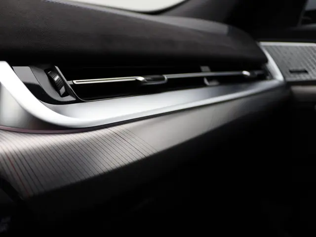 BMW iX2 eDrive20 2025 Elektrisch 9