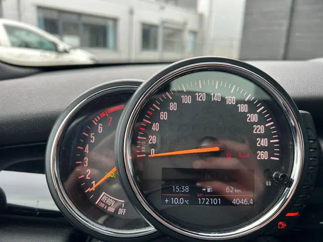 MINI Cooper 1.5 Chili Business 2015 Benzine 11