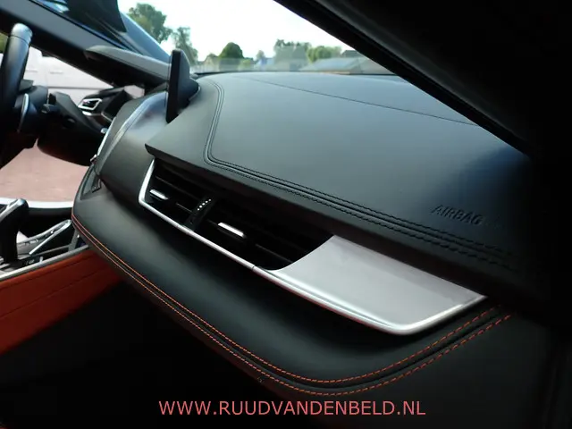 BMW i8 Roadster 1.5 2020 Hybride Benzine 21
