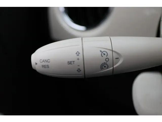 Fiat 500C 0.9 TwinAir Collezione Automaat 2019 Benzine 26