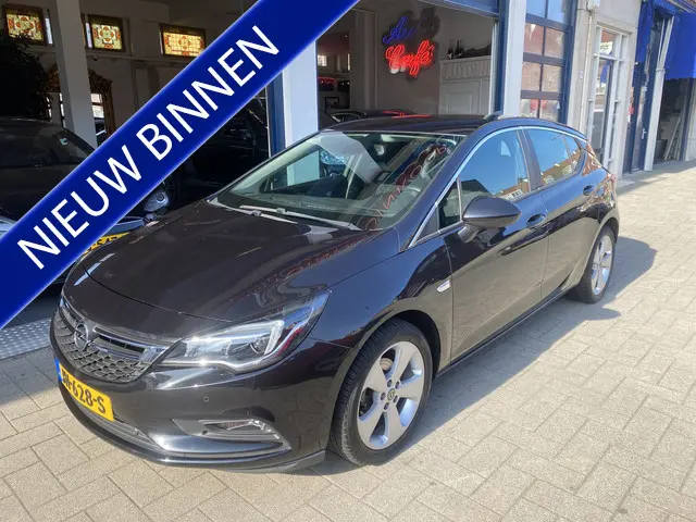 Opel Astra 1.4 Edition 2016 Benzine