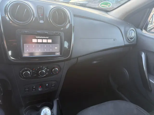 Dacia Logan MCV 0.9 TCe Laureate 2017 Benzine 14