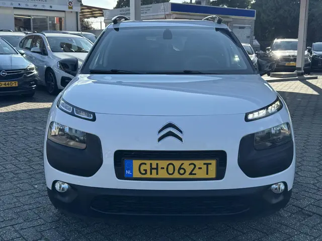Citroën C4 Cactus 1.2 PureTech Shine 2015 Benzine 10