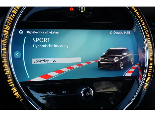 MINI 3-Deurs Cooper 2023 Benzine 20