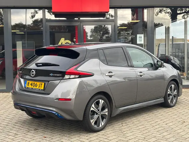 Nissan Leaf N-Connecta 40 kWh 2021 Elektrisch 4