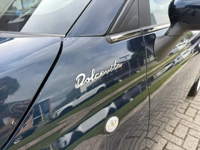 Fiat 500 1.0 Hybrid Launch Edition 2021 Hybride Benzine 11