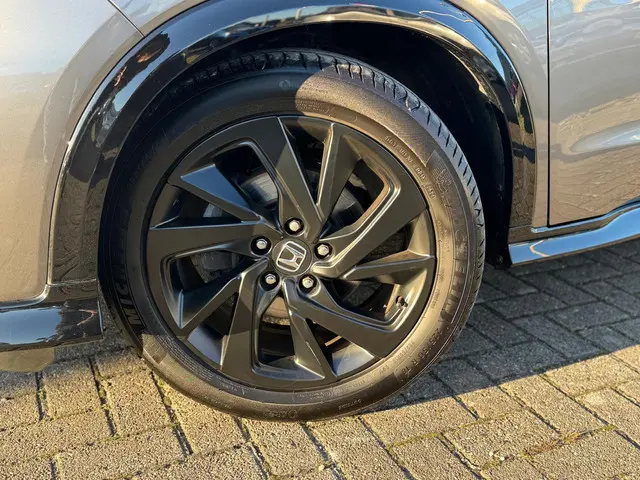Honda HR-V 1.5 i-VTEC Turbo Sport carplay 2019 Benzine 37