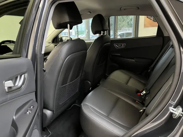 Hyundai Kona EV Premium 64 kWh 2020 Elektrisch 17