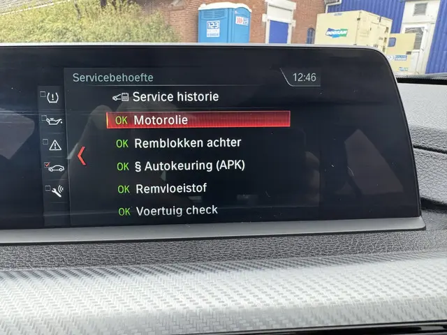 BMW 3 Serie 320i Corporate Lease Executive 2017 Benzine 19