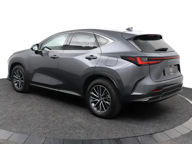 Lexus NX 450h+ AWD Launch Edition 2022 Hybride Benzine 9