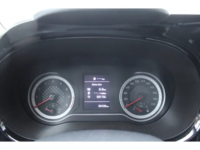 Hyundai i10 1.0 Comfort Carplay 2021 Benzine 19