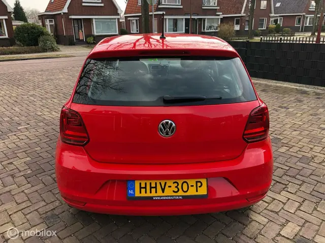 Volkswagen Polo 1.0 6C Facelift Mooie opties!! 2014 Benzine 5