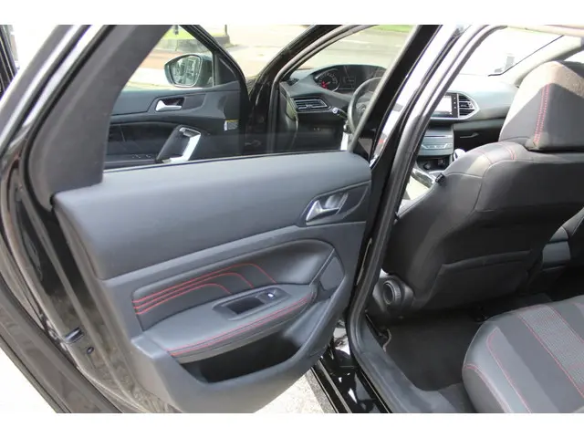 Peugeot 308 SW 1.2 PureTech GT-line 2017 Benzine 20