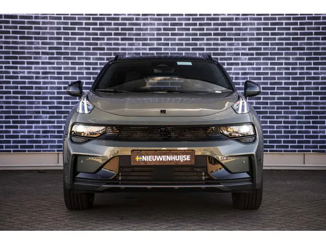 Lynk & Co 01 1.5 More 2025 Hybride Benzine 10