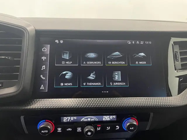 Audi A1 Sportback 1.0 TFSI 95pk AUT NAV 2023 Benzine 18