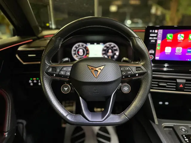 CUPRA Formentor 2.0 TSI VZ 4DRIVE|PANO|BOMVOL! 2020 Benzine 25