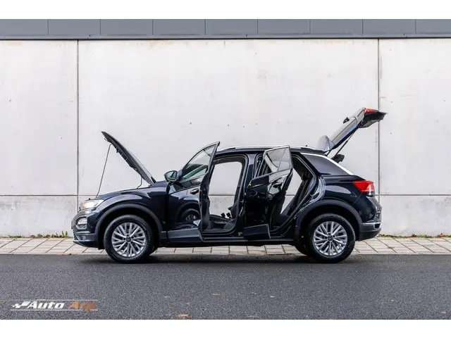Volkswagen T-Roc 1.0 TSI Style 2020 Benzine 8
