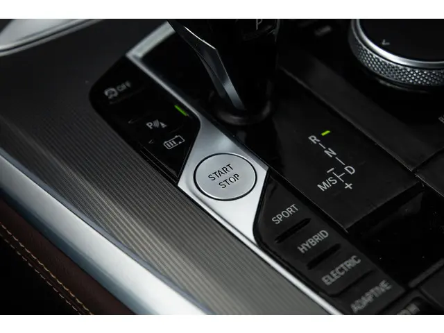 BMW X5 xDrive45e 2021 Hybride Benzine 40