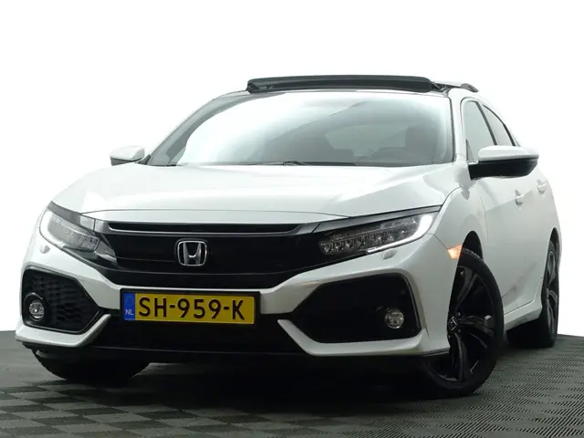Honda Civic 1.0 i-VTEC Executive Aut- 2018 Benzine 29