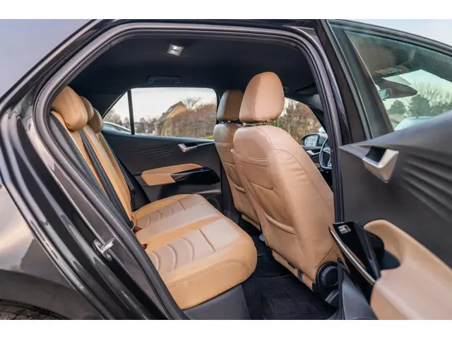 Volkswagen ID.3 First 58 kWh 2020 Elektrisch 14