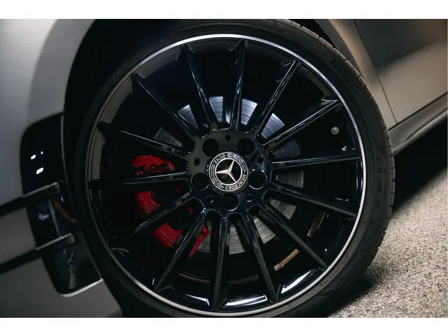 Mercedes-Benz A-Klasse 250 e 2020 Hybride Benzine 3