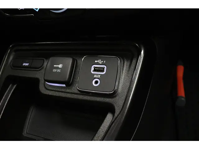 Jeep Compass 1.3T S 2020 Benzine 34