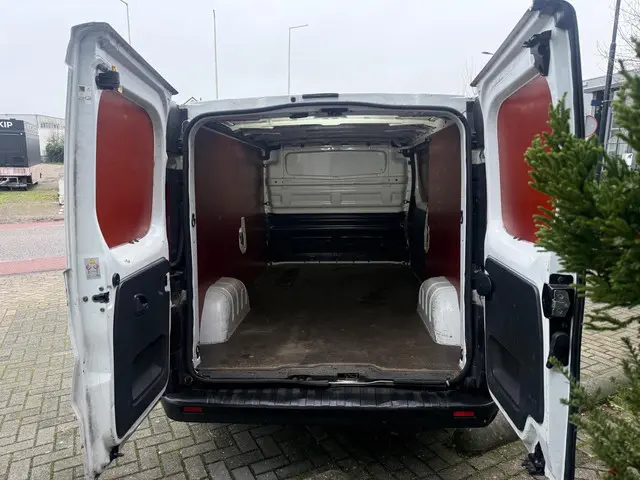 Opel Vivaro 1.6 CDTI L2H1 Edition 2015 Diesel 5