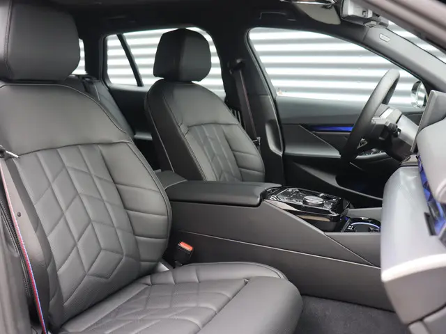 BMW i5 Touring eDrive40 2025 Elektrisch 8