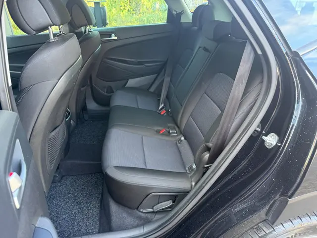 Hyundai Tucson 1.6 GDi Comfort Trekhaak ! 2018 Benzine 4