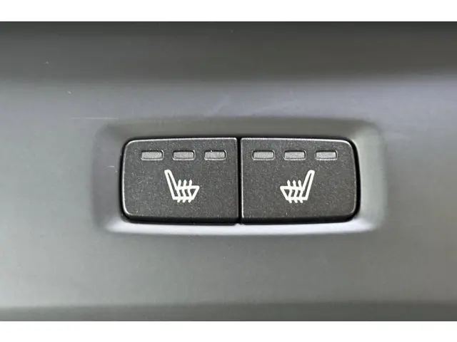 Volvo V90 2.0 T4 2019 YOUR CLASSIC CAR-SOLD. 2019 Benzine 14