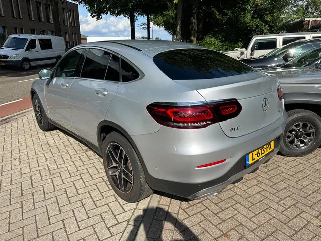 Mercedes-Benz GLC Coupé 200 4MATIC 2019 Hybride Benzine 18