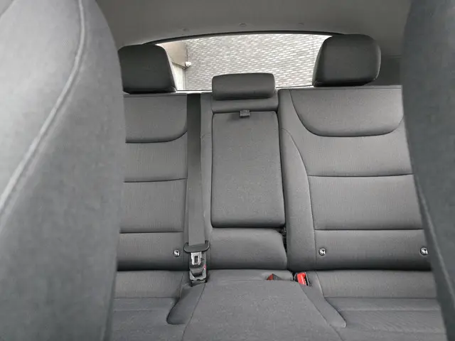 Hyundai IONIQ 1.6 GDi HEV Comfort 2020 Hybride Benzine 20