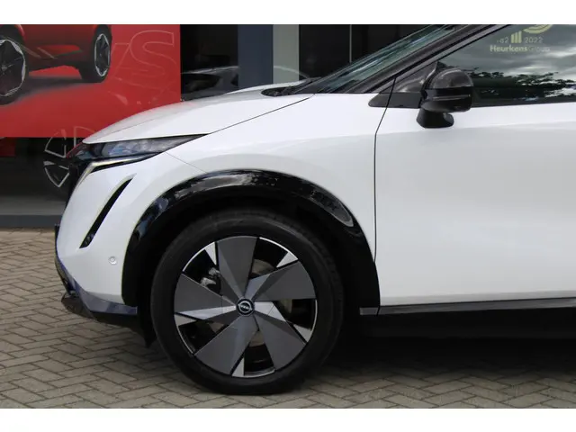 Nissan ARIYA e-4ORCE Evolve 87 kWh 2023 Elektrisch 37