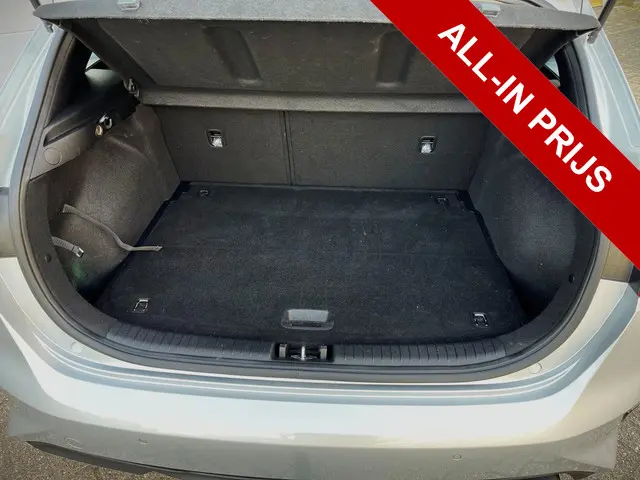 Kia Ceed 1.0 T-GDi DynamicLine 2022 Benzine 10