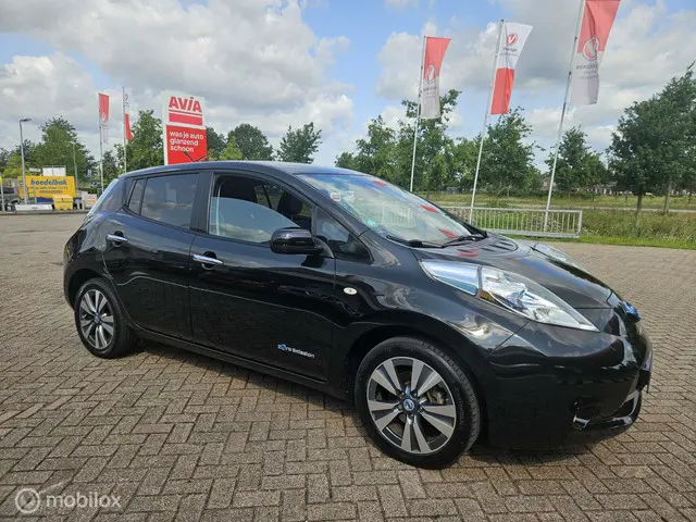 Nissan Leaf Tekna 24 kWh 2013 Elektrisch 4