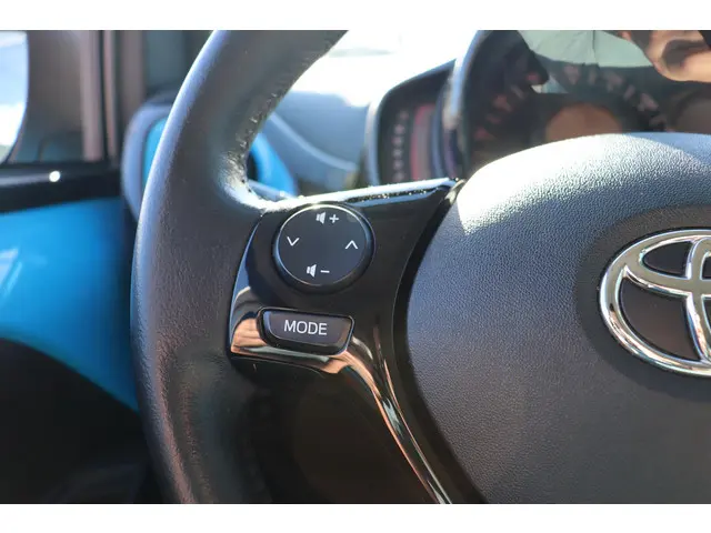 Toyota Aygo 1.0 VVT-i x-cite 2016 Benzine 11