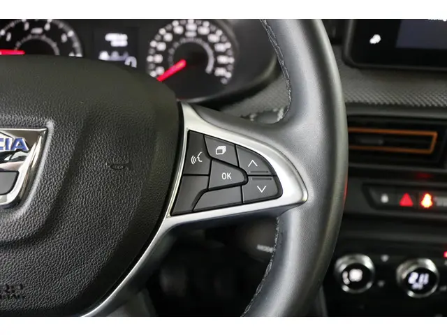 Dacia Sandero 1.0 TCe 100 Bi-Fuel Essential 2021 LPG/Gas 19